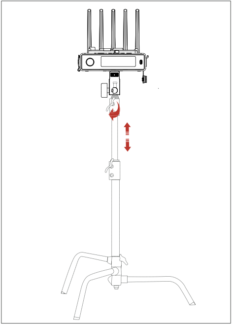 sidus_four_attaching_to_a_stand_3
